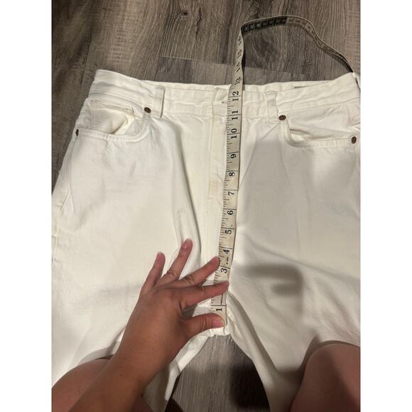 AllSaints Womens Ash White Boyfriend Distressed Jean Size 28 GUC - Picture 8 of 10